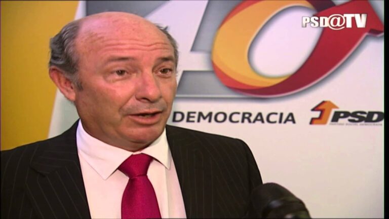 Pens&atilde;o em Portim&atilde;o: Conforto e Hospitalidade em um Local Encantador
