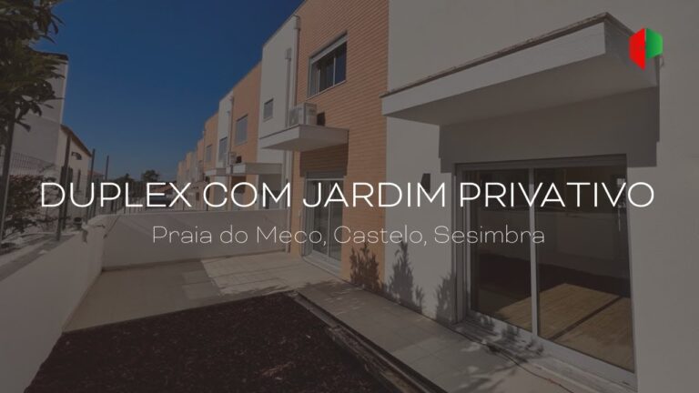 Casas à Venda em Sesimbra: Localização Privilegiada Próxima à Praia