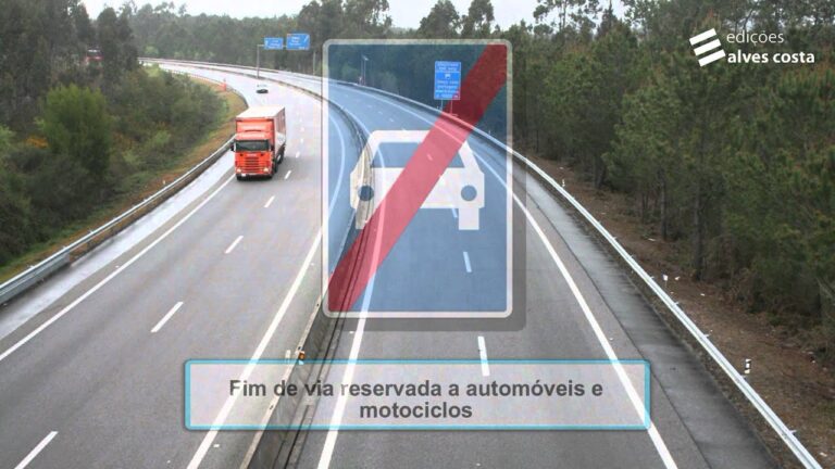 Via reservada: A solução para o trânsito de automóveis e motociclos