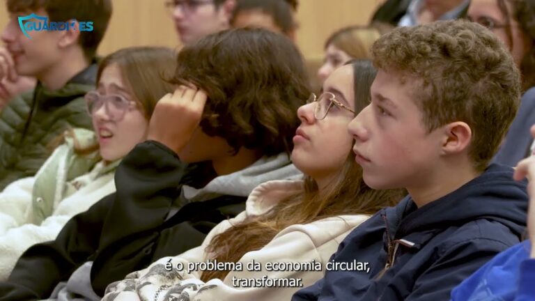 A Escola Prim&aacute;ria de Sousel: Um Centro de Educa&ccedil;&atilde;o de Excel&ecirc;ncia
