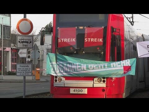 Autocarros em Greve: Impacto e Alternativas para Passageiros